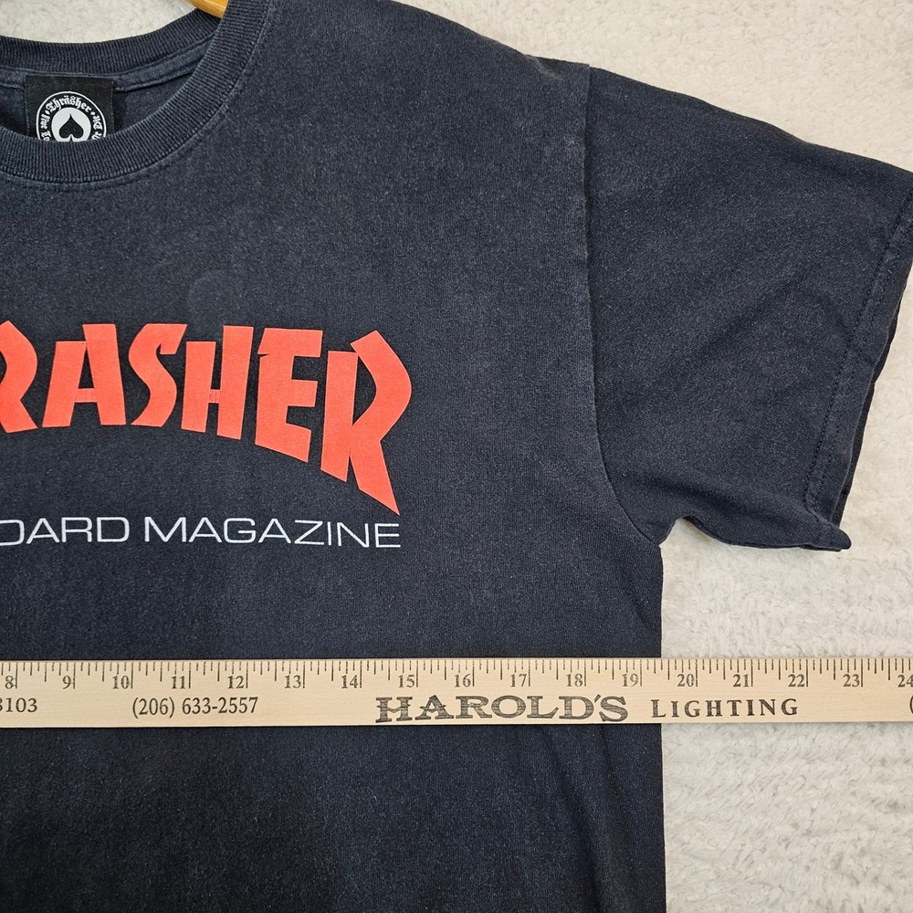 Thrasher Skateboard Magazine Graphic T-Shirt Y2K Mens Medium Black Red Logo - Picture 4 of 8